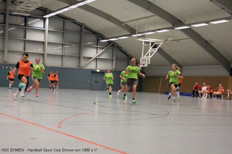 Damen_Testspiel_21
