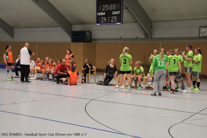 Damen_Testspiel_22