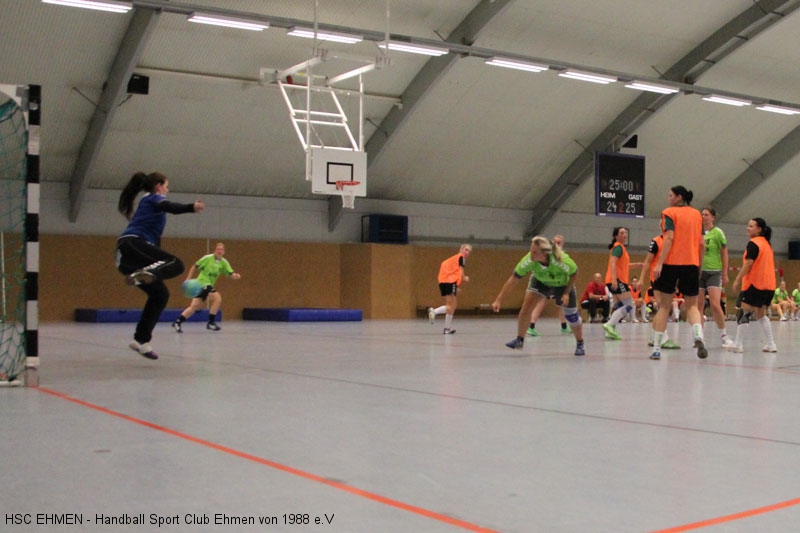 Damen_Testspiel_33