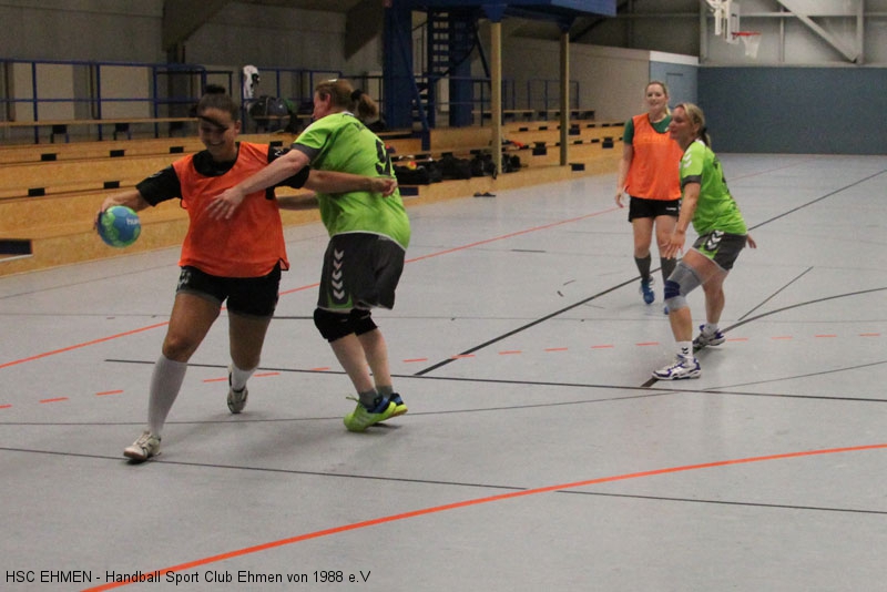 Damen_Testspiel_38